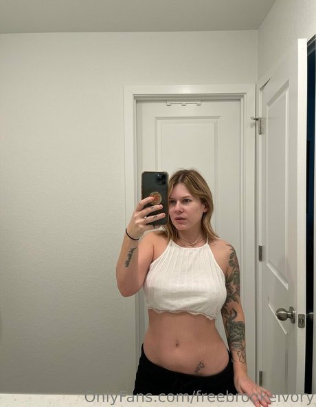 freebrookeivory hot model image