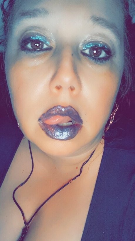 bbwgoddessmaddie erotic model pictures