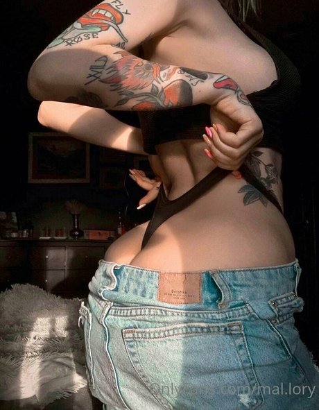 mal lory pornstar hd galleries