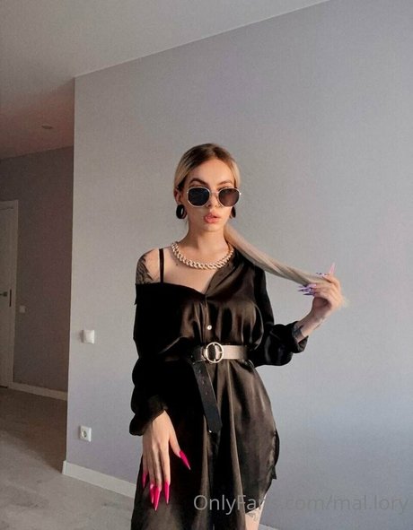 mal lory sex star picture