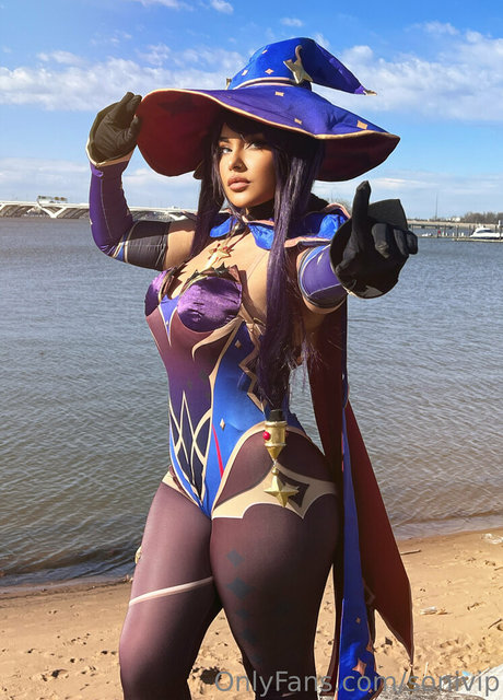 sonivip erotic actress img