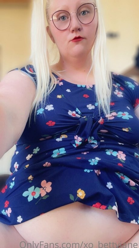 xo bettyjane star adult pics