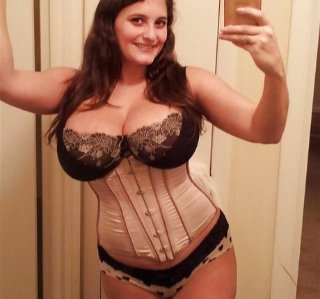 big natural tits onlyfans top picture