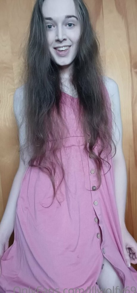 lilwolfy69 porn model pictures