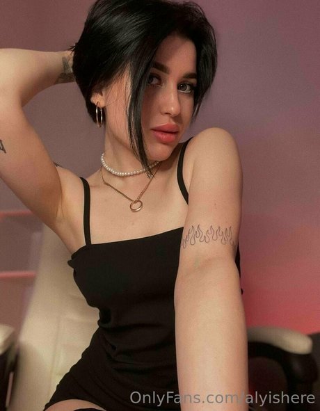 alyishere model sex photo