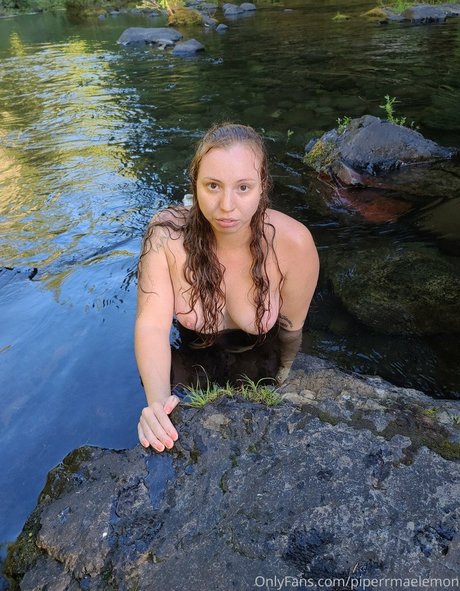 PiperMaePeach model hd images