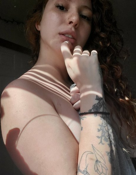 PiperMaePeach beautiful actress pictures