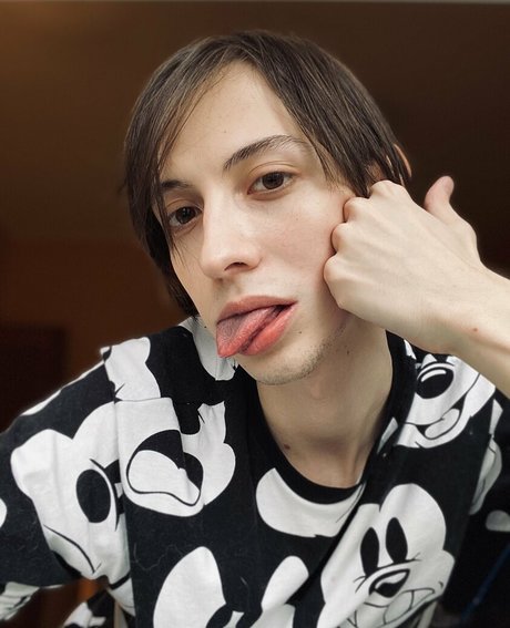 obsceneboy star perfect photo