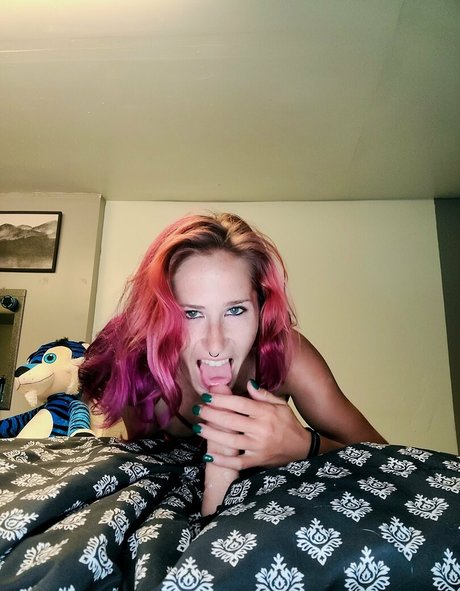 bellaenchantressfree high quality actress picture