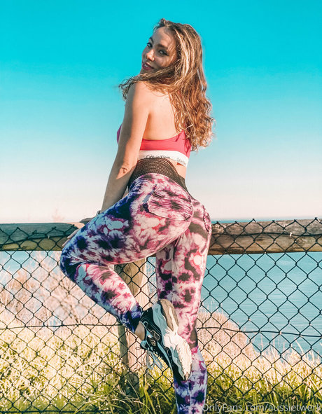 aussietwerk pornographic actress img