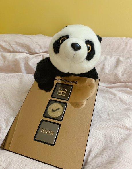 lola soda vids beautiful actress pics