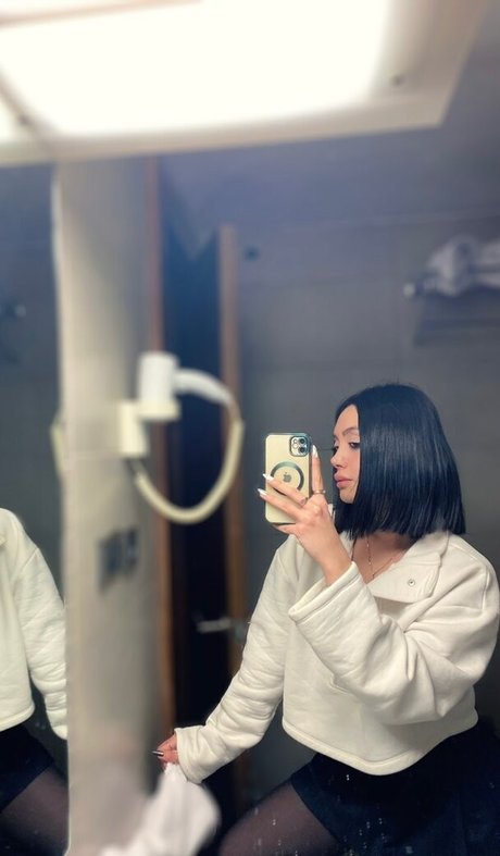 comedian onlyfans art nude archive