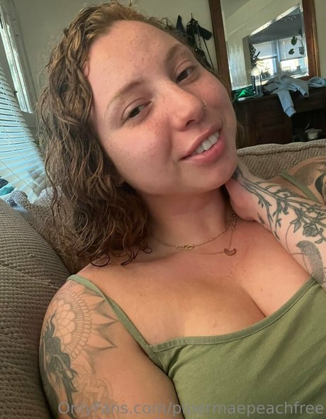 pipermaepeachfree model hot images