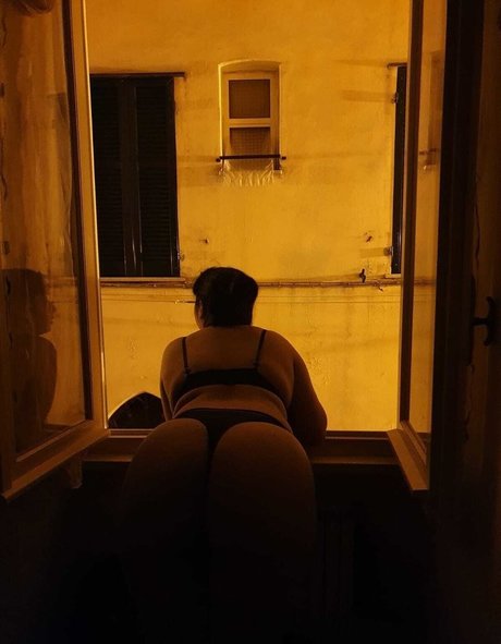 Raxien star beautiful photo