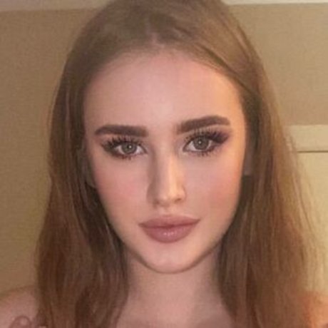 scarlettrose34e pornstar nude galleries