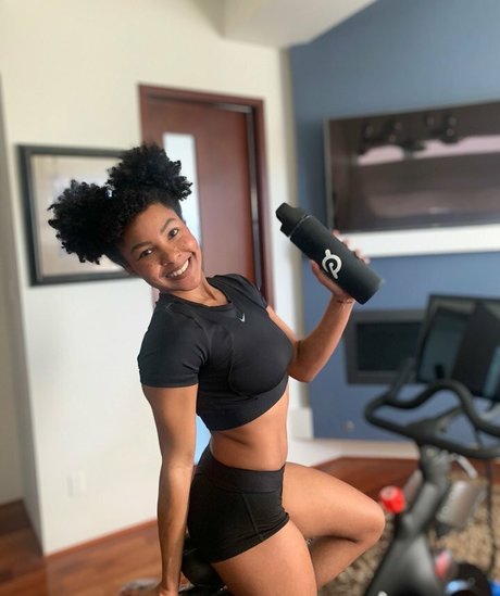 Pumkinwu nude star pictures