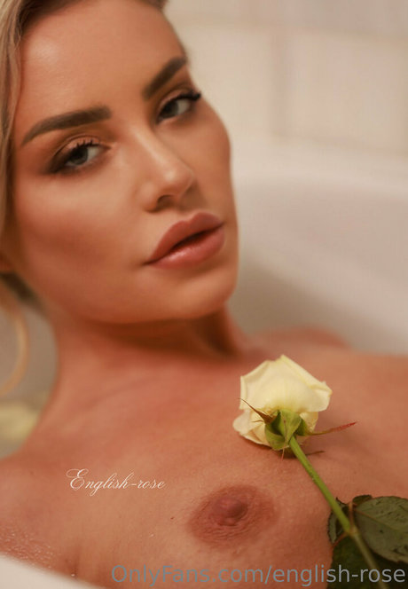 mature slut onlyfans free nude picture