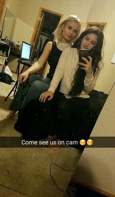 sarahsweetest pornstar pictures