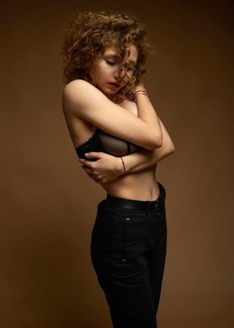 Alina Kurzova pornstar sex photo