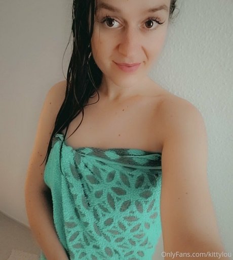 kittylou erotic model pictures