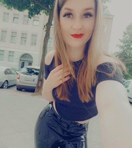 kittylou sex actress images