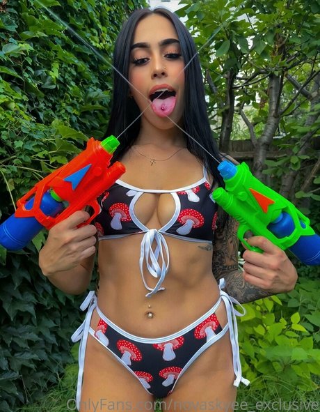 novaskyee exclusive star porn galleries