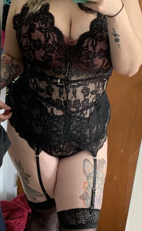 hazeybliss actress galleries