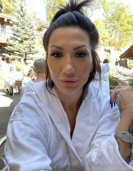 valzzies pornstar art photo