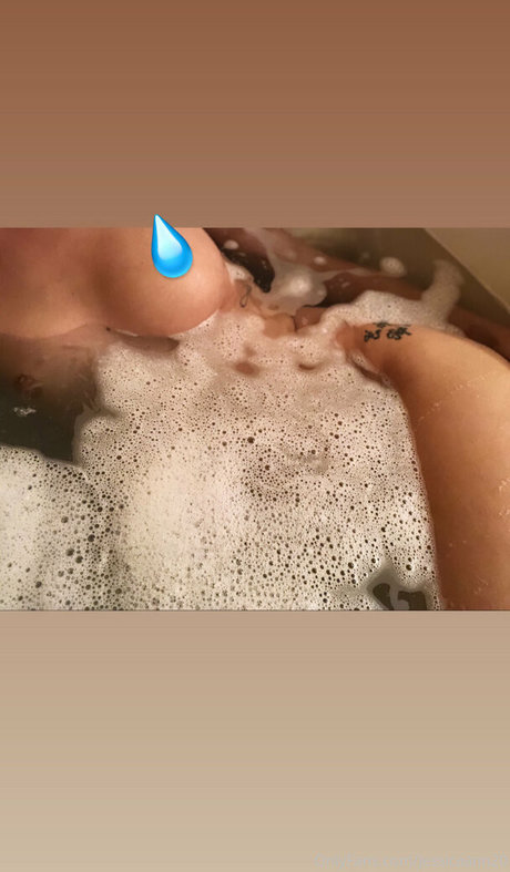 jessicaann20 perfect model picture